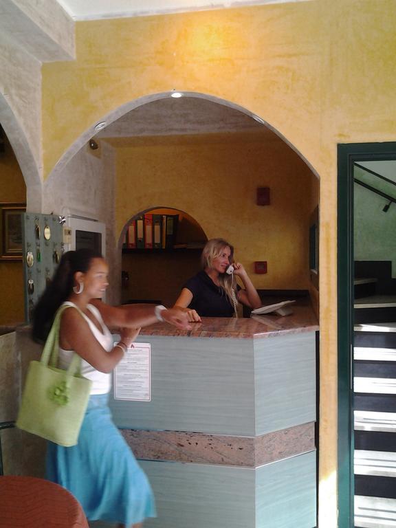 Hotel Lady Susanna Varazze Exteriör bild